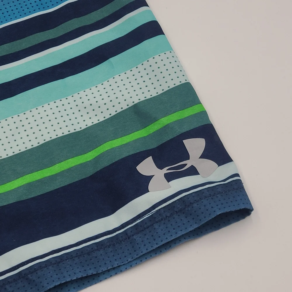 Under Armour boys' striped swim trunks size L